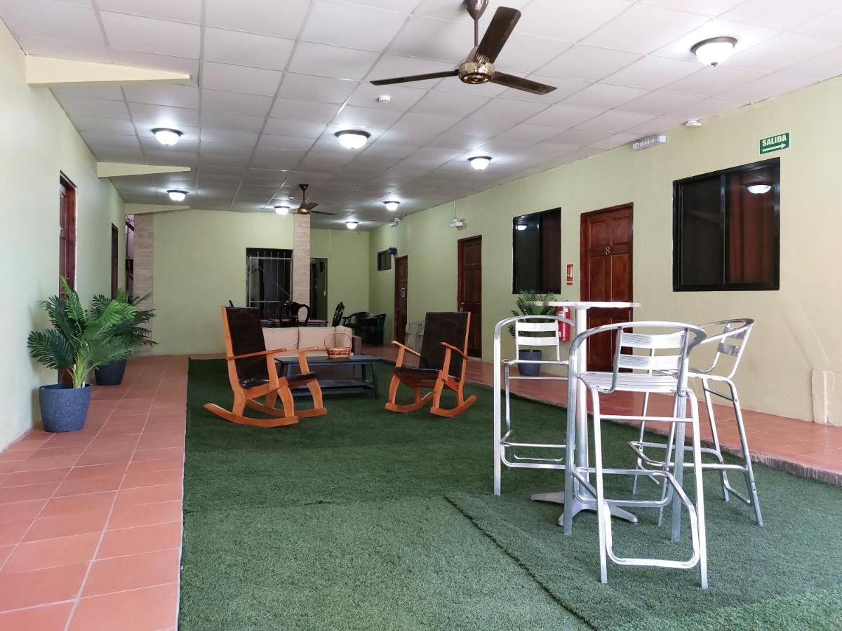 Hospedaje Los Lirios צ'יטרה מראה חיצוני תמונה